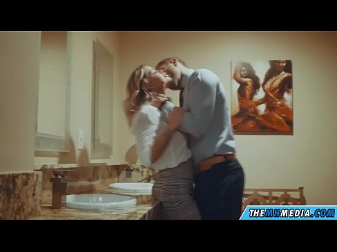 ❤️ Quan una rossa tetona et sedueix en un lavabo públic ❌ Porno al porno ca.xxxdeutschepornos.ru ️❤